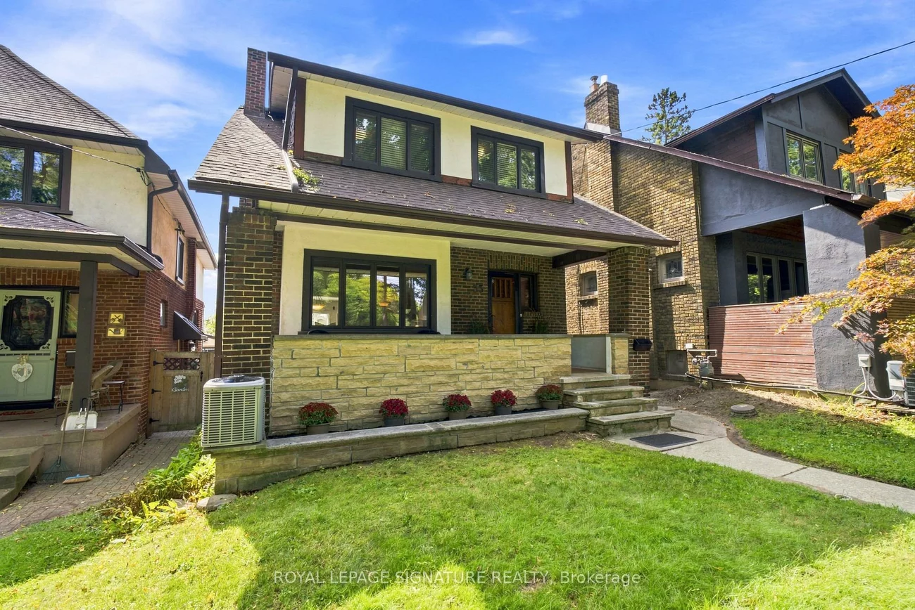 35, Regal, Wychwood, Toronto