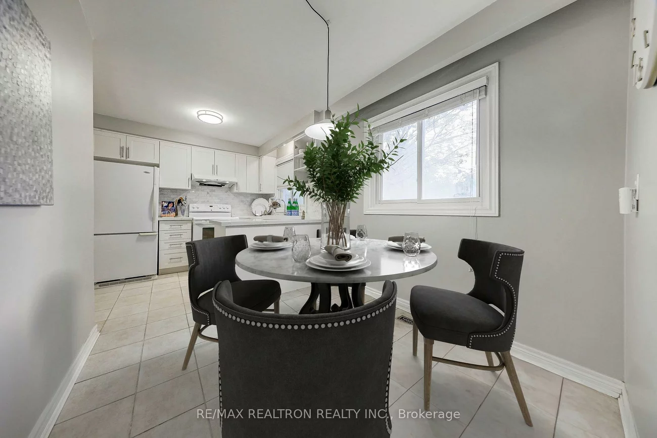 58, Reiber, Bayview Woods-Steeles, Toronto