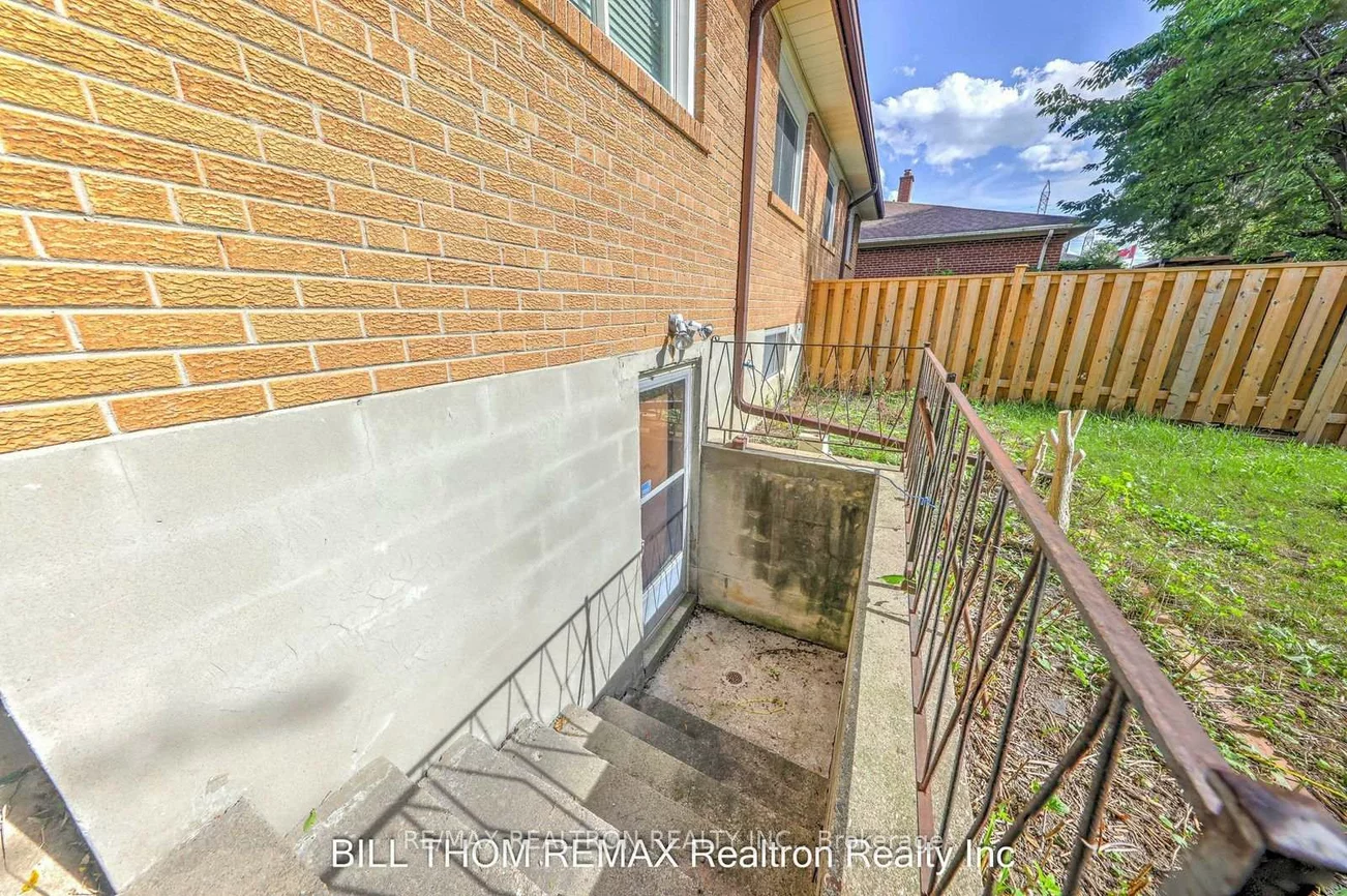 58, Reiber, Bayview Woods-Steeles, Toronto