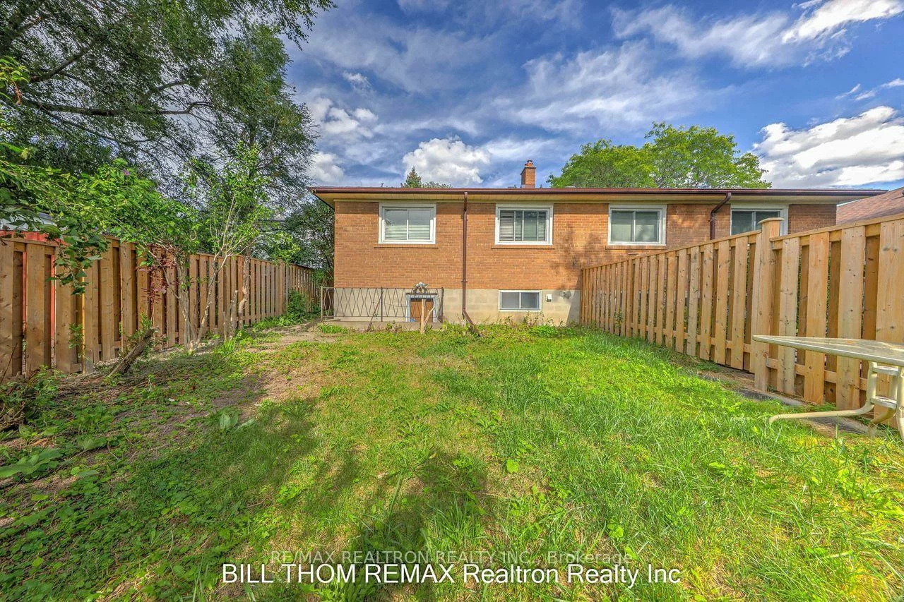 58, Reiber, Bayview Woods-Steeles, Toronto