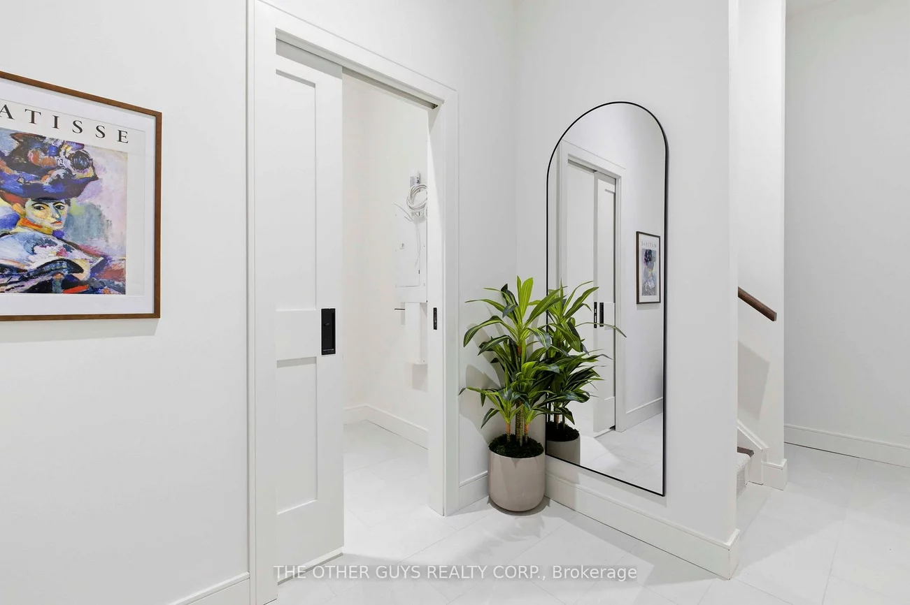 9R, Clintwood, Parkwoods-Donalda, Toronto
