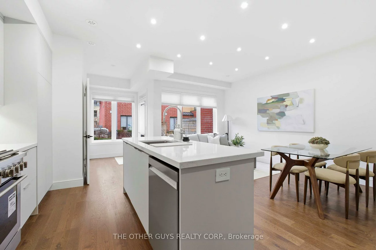 9R, Clintwood, Parkwoods-Donalda, Toronto