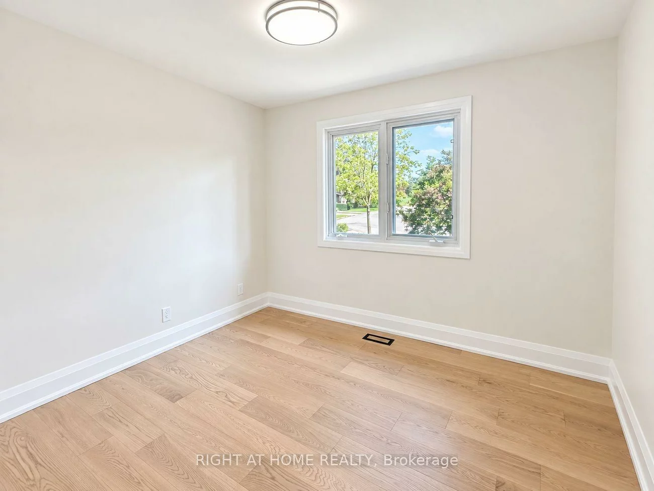 16, Ptarmigan, Parkwoods-Donalda, Toronto
