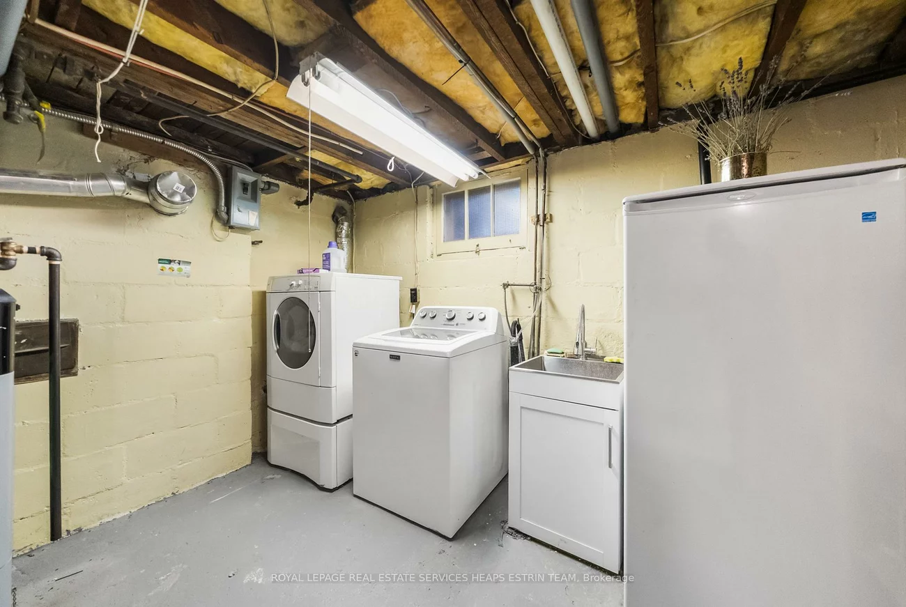 106, Colin, Yonge-Eglinton, Toronto