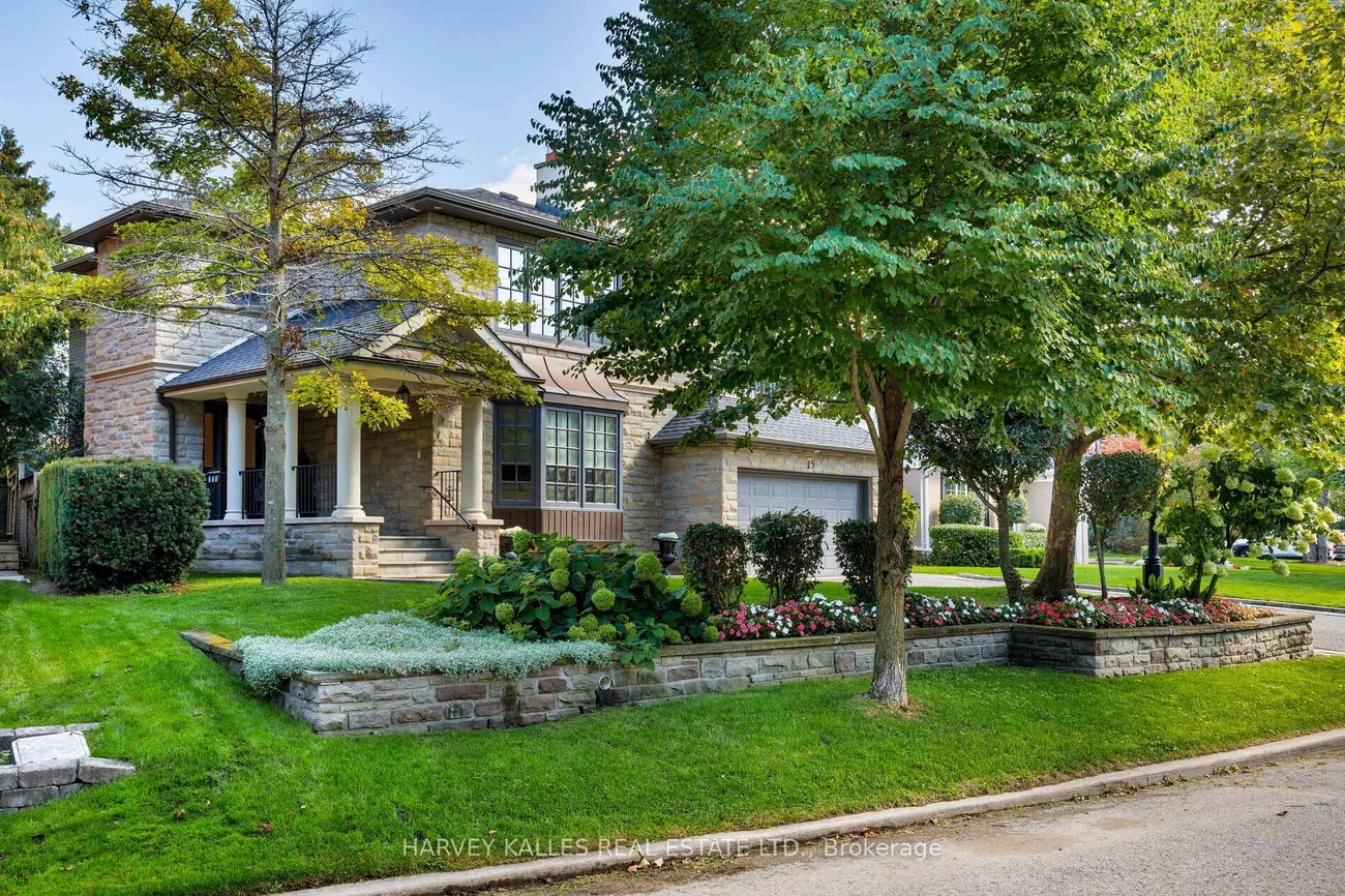 15, Moorehill, Leaside, Toronto
