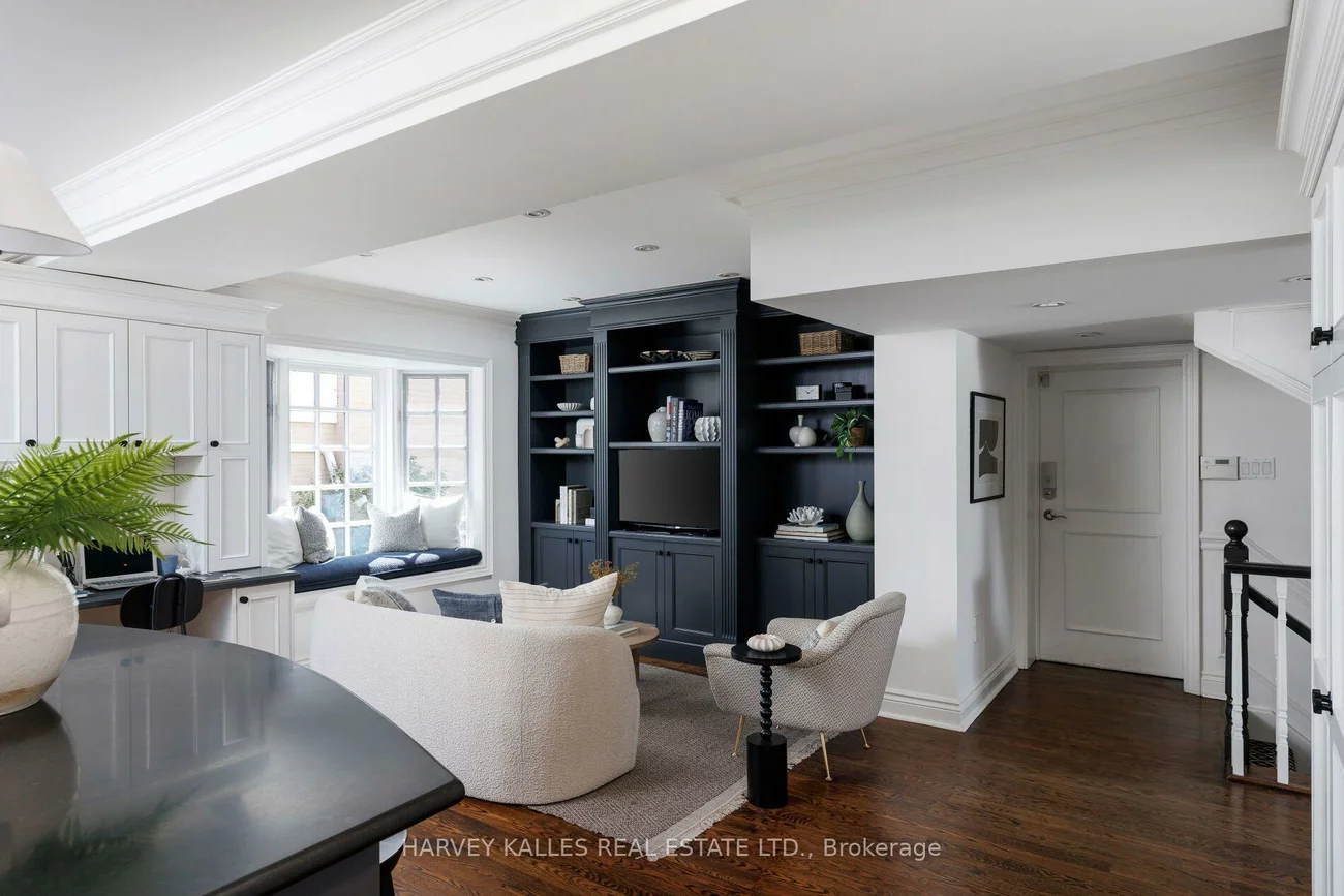 15, Moorehill, Leaside, Toronto