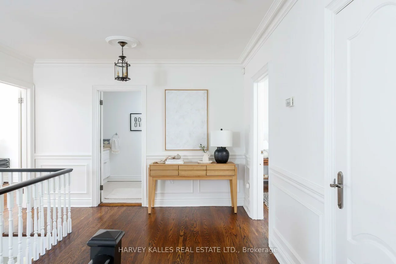 15, Moorehill, Leaside, Toronto