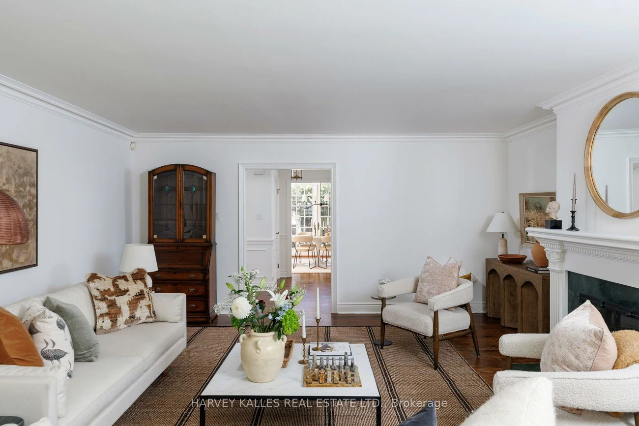 15, Moorehill, Leaside, Toronto
