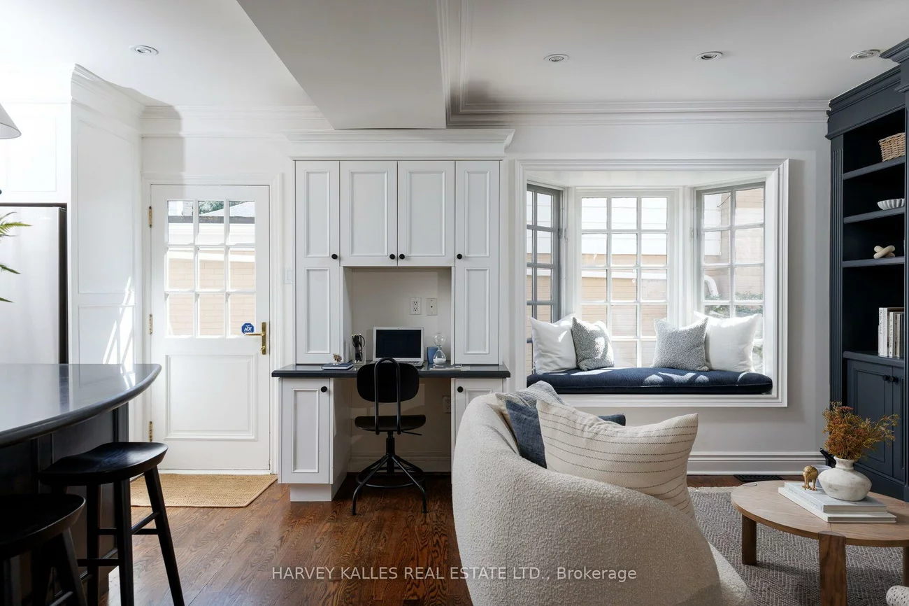 15, Moorehill, Leaside, Toronto