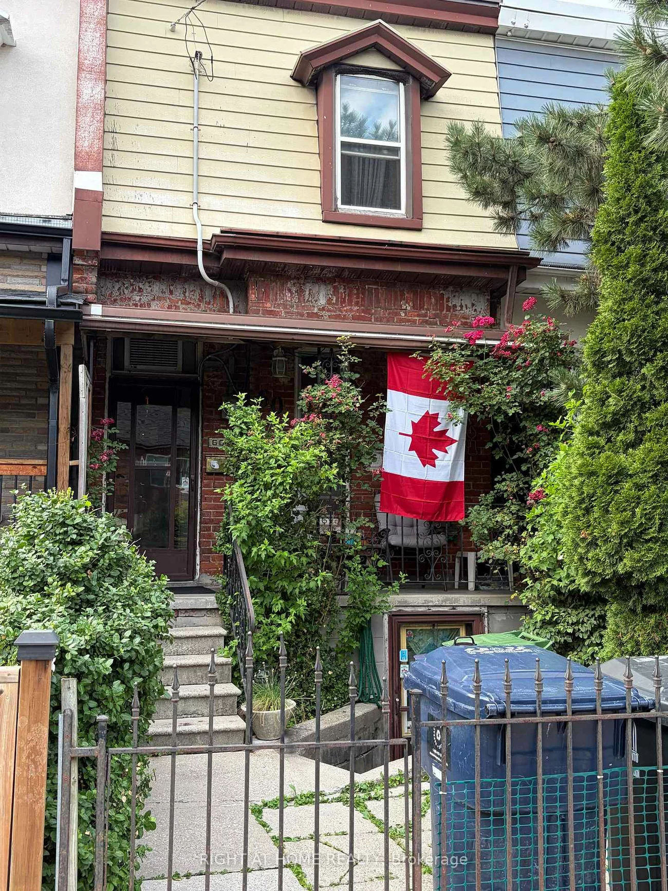 60, Foxley, Trinity-Bellwoods, Toronto