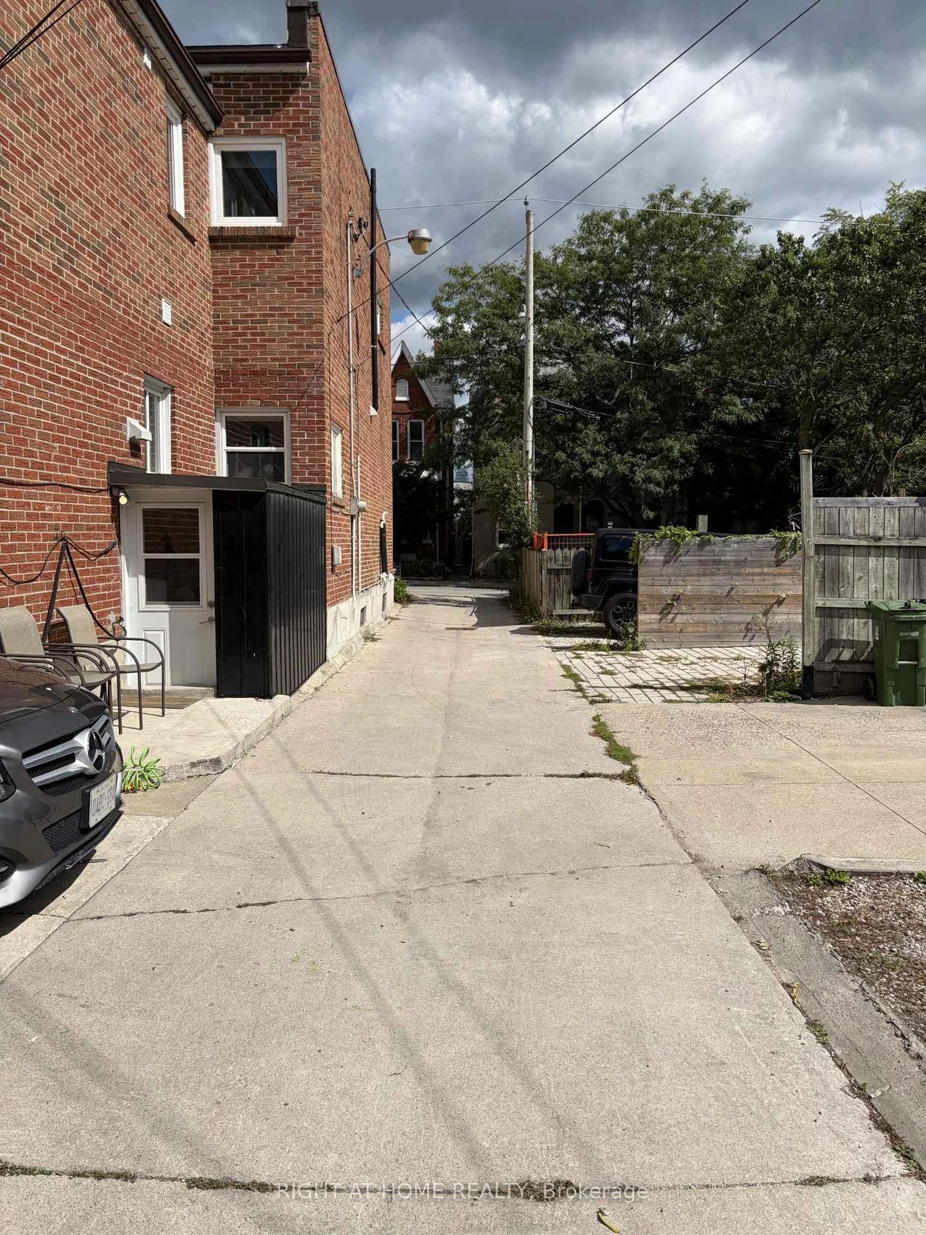 60, Foxley, Trinity-Bellwoods, Toronto