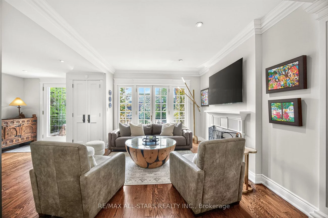 30, Edgewood, Rosedale-Moore Park, Toronto