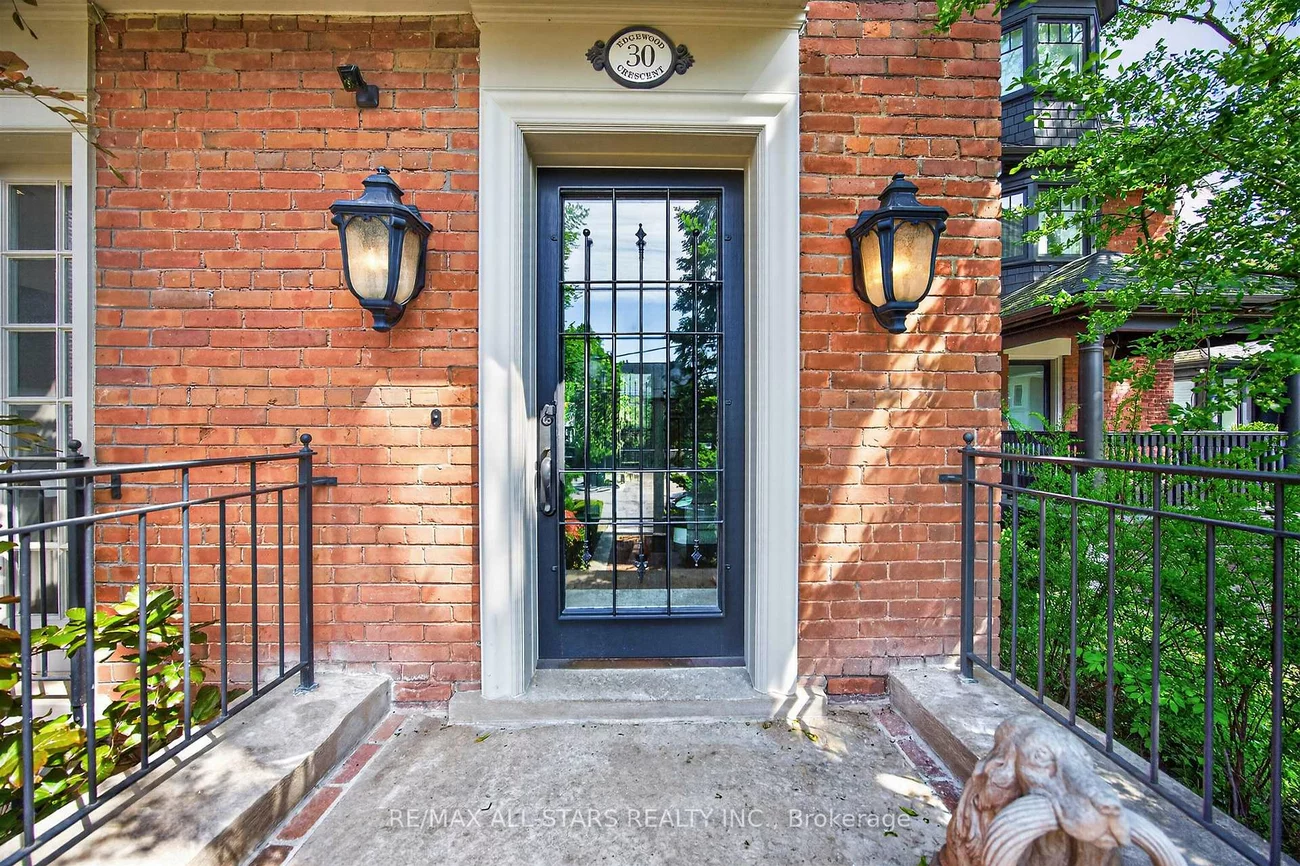 30, Edgewood, Rosedale-Moore Park, Toronto