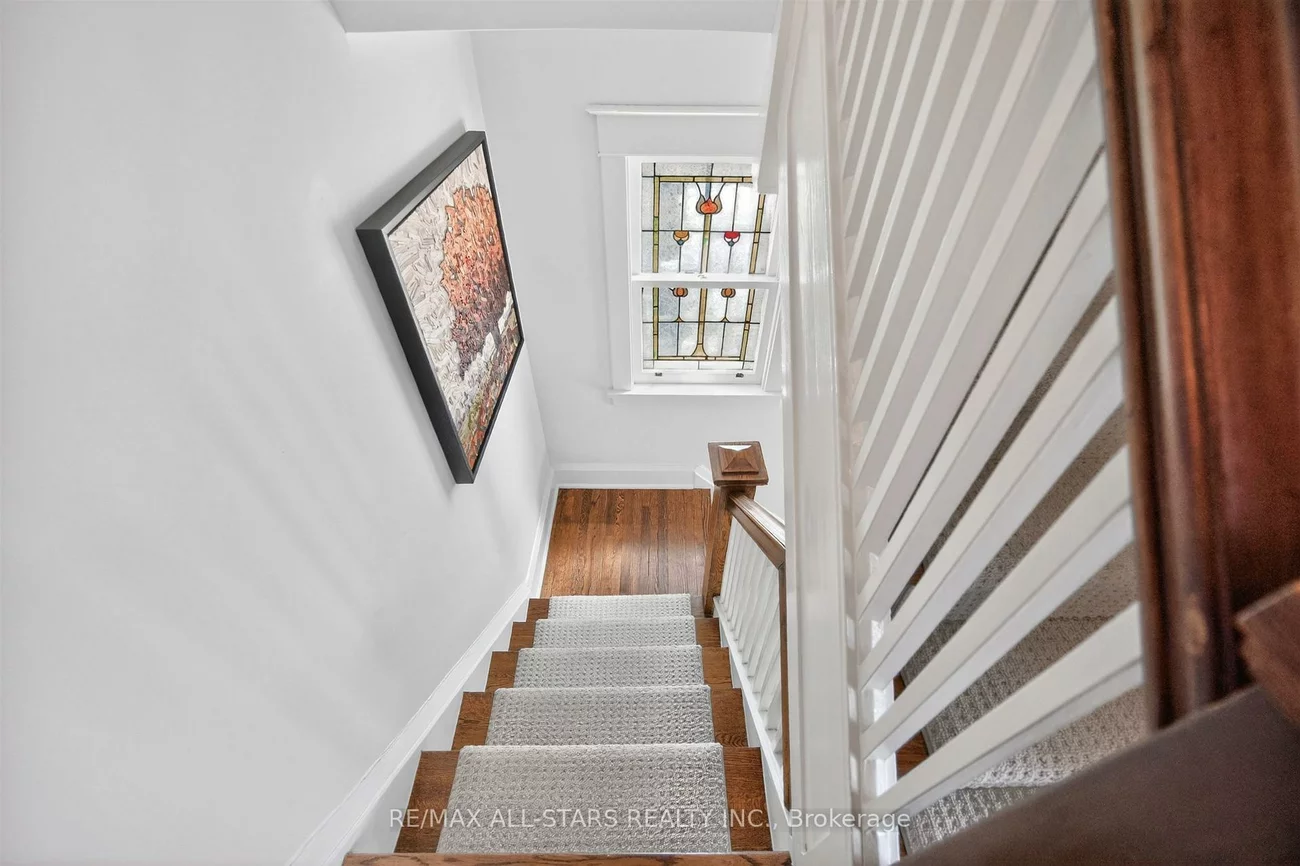 30, Edgewood, Rosedale-Moore Park, Toronto