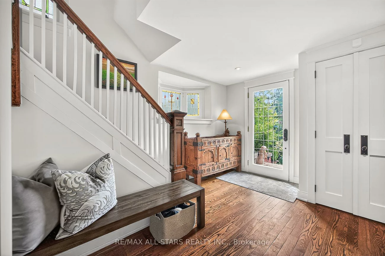 30, Edgewood, Rosedale-Moore Park, Toronto