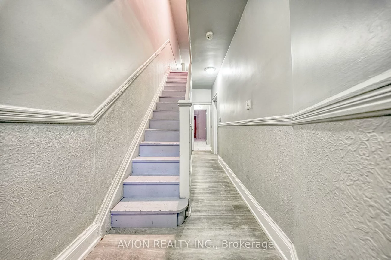 54, Ryerson, Kensington-Chinatown, Toronto