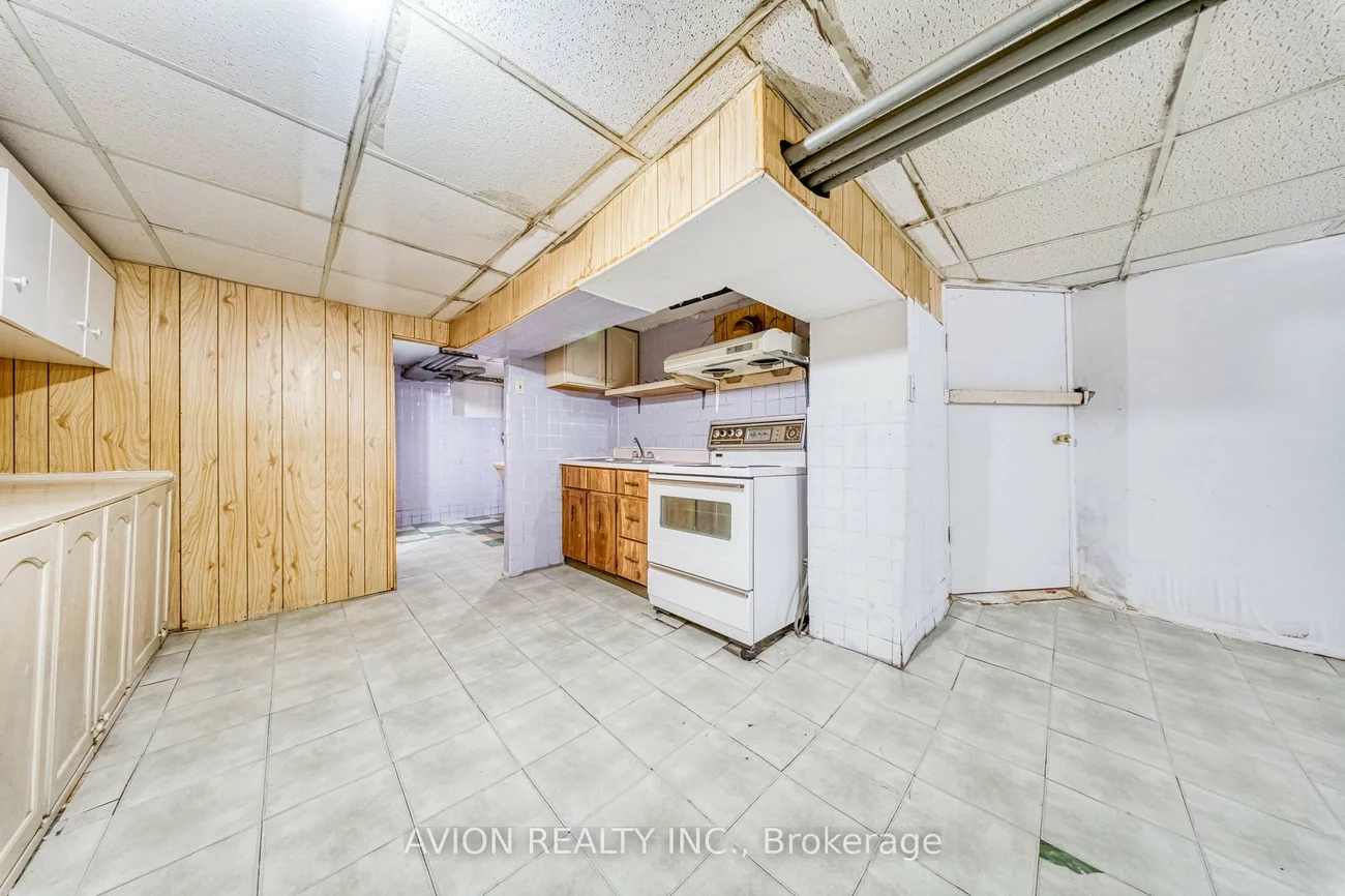 54, Ryerson, Kensington-Chinatown, Toronto