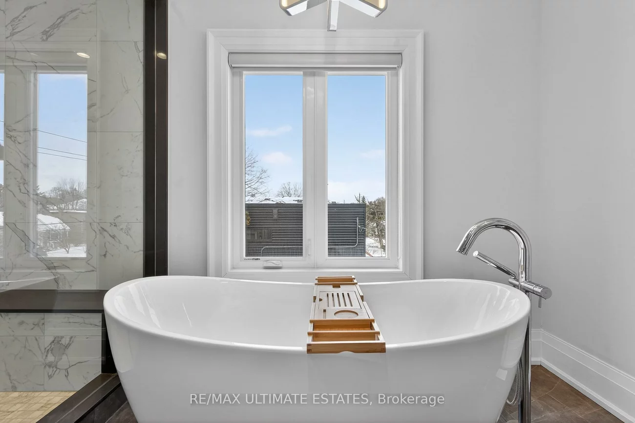 150, Norton, Willowdale East, Toronto