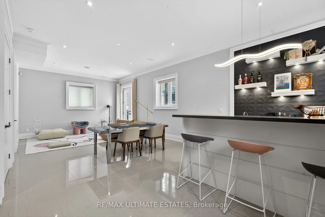 150, Norton, Willowdale East, Toronto
