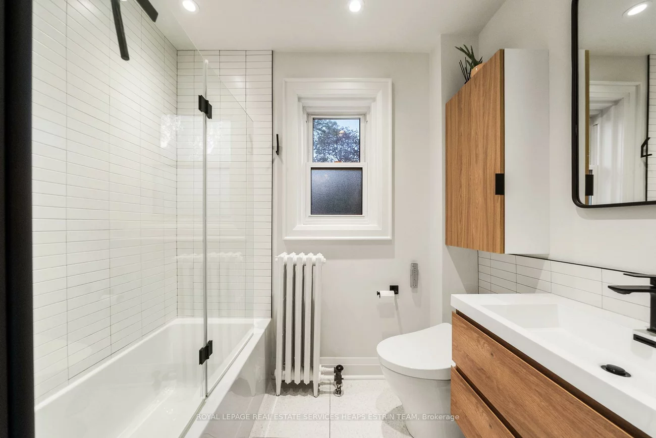 292, Broadway, Mount Pleasant East, Toronto