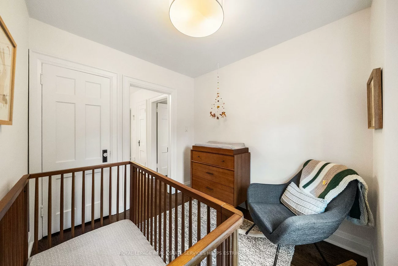 292, Broadway, Mount Pleasant East, Toronto