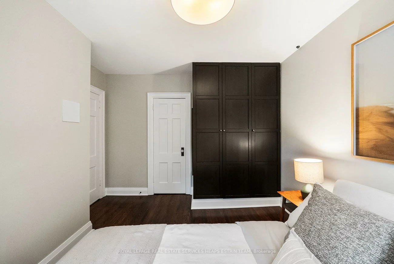 292, Broadway, Mount Pleasant East, Toronto