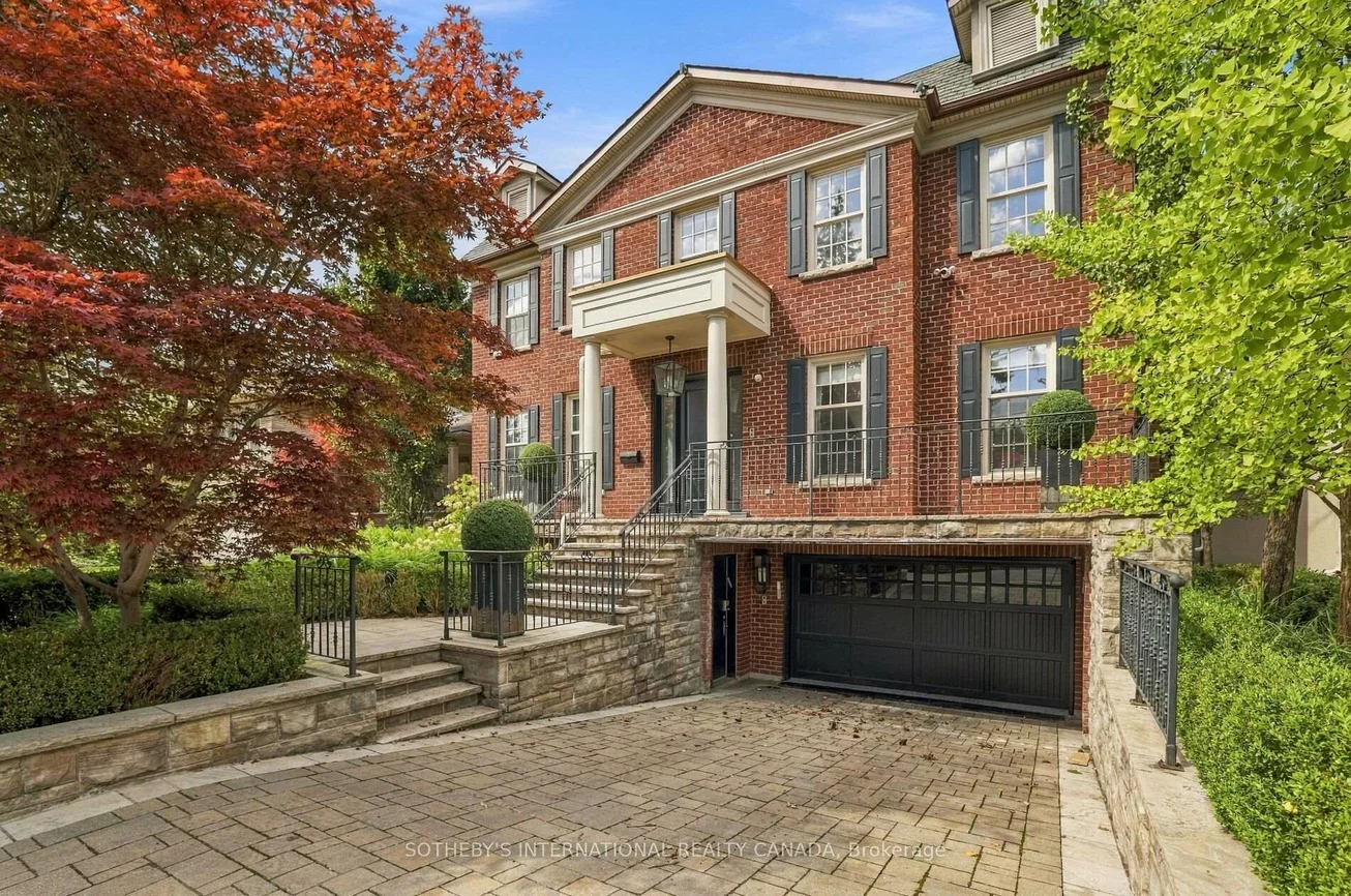 230, Hillhurst, Bedford Park-Nortown, Toronto