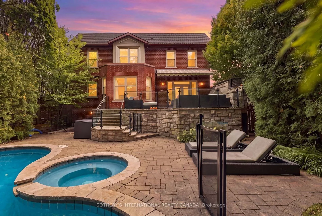 230, Hillhurst, Bedford Park-Nortown, Toronto