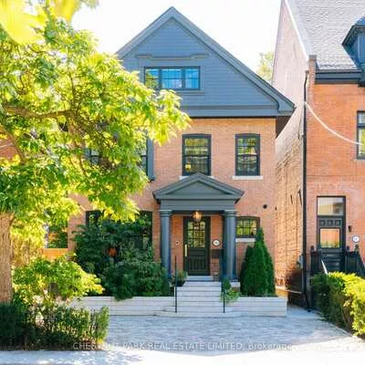 149, Roxborough, Rosedale-Moore Park, Toronto