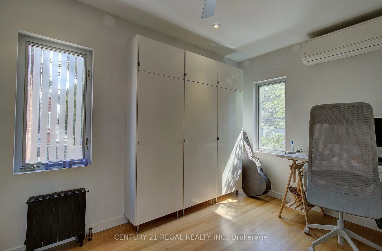 9, Rebecca, Trinity-Bellwoods, Toronto