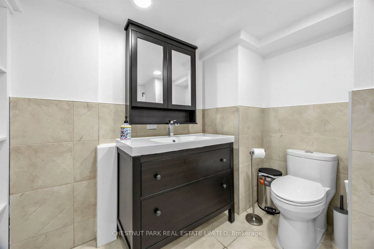178, Hanna, Leaside, Toronto