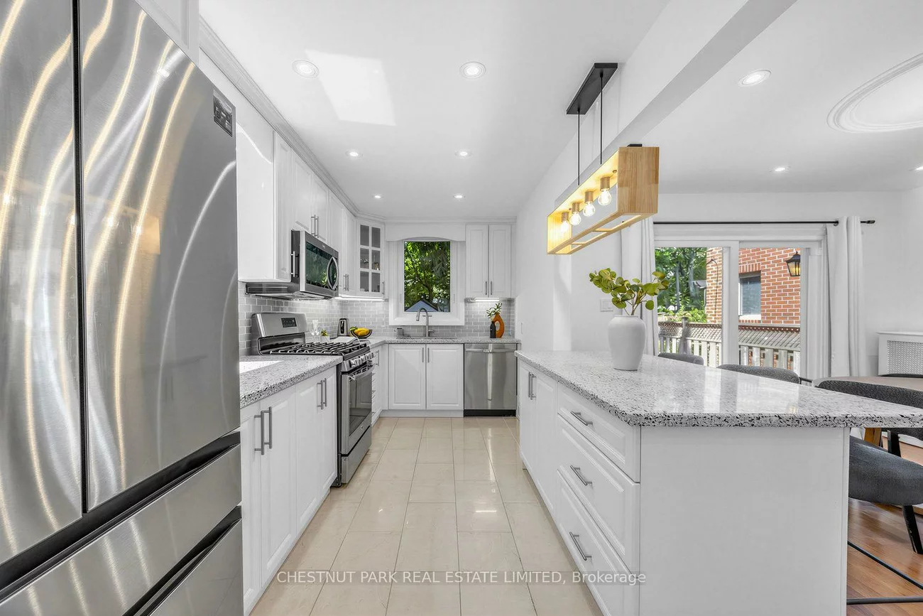 178, Hanna, Leaside, Toronto