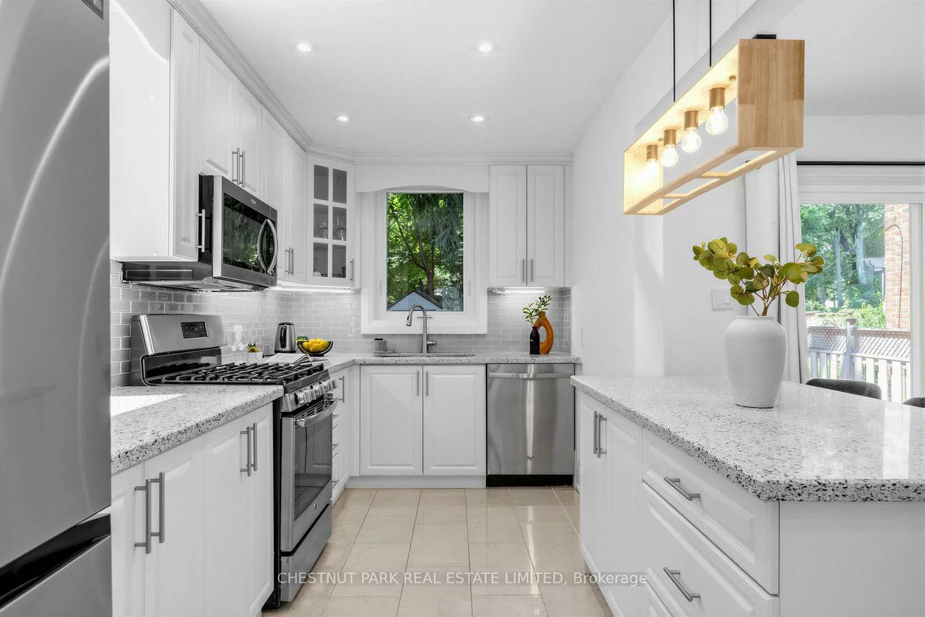 178, Hanna, Leaside, Toronto