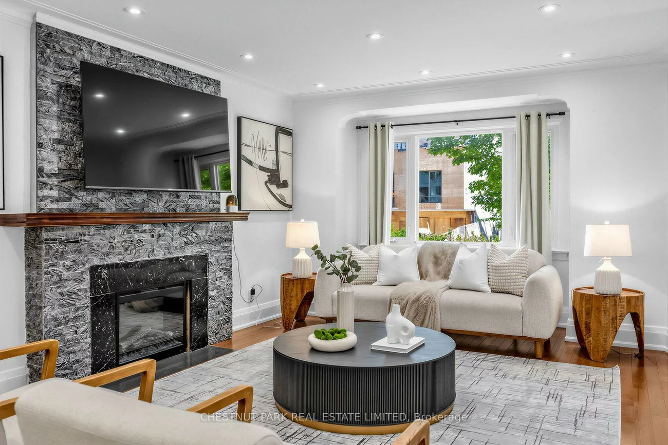 178, Hanna, Leaside, Toronto