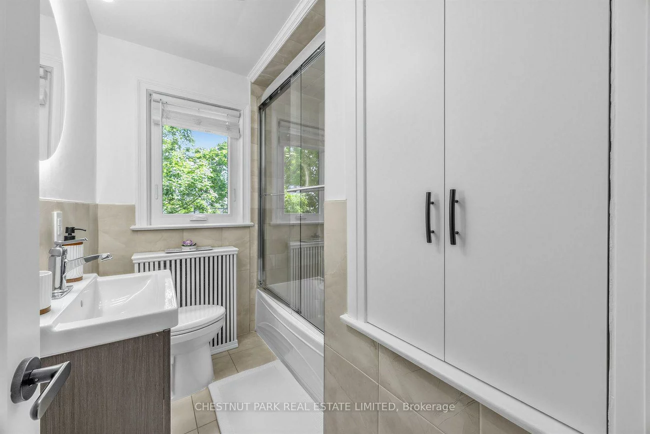 178, Hanna, Leaside, Toronto