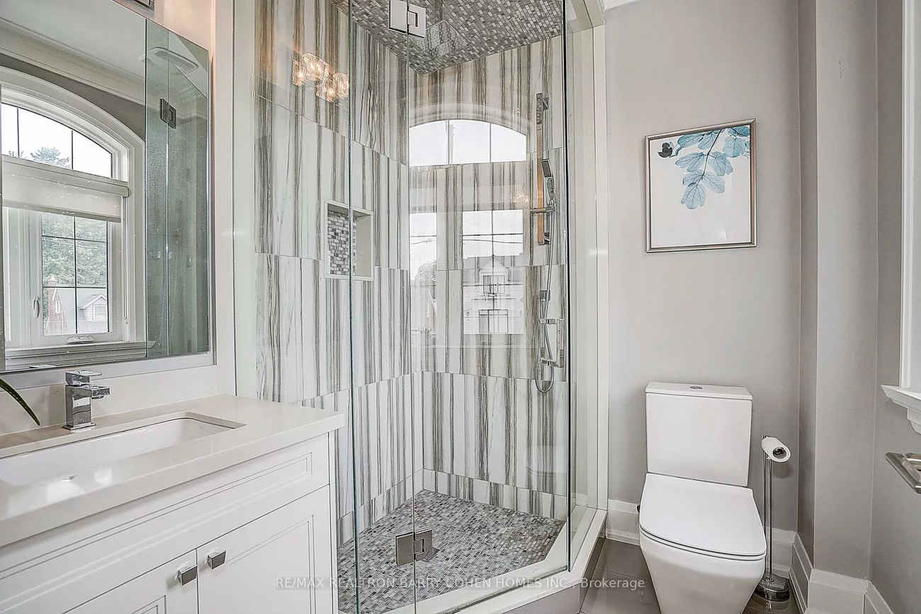 21, Yorkview, Willowdale West, Toronto