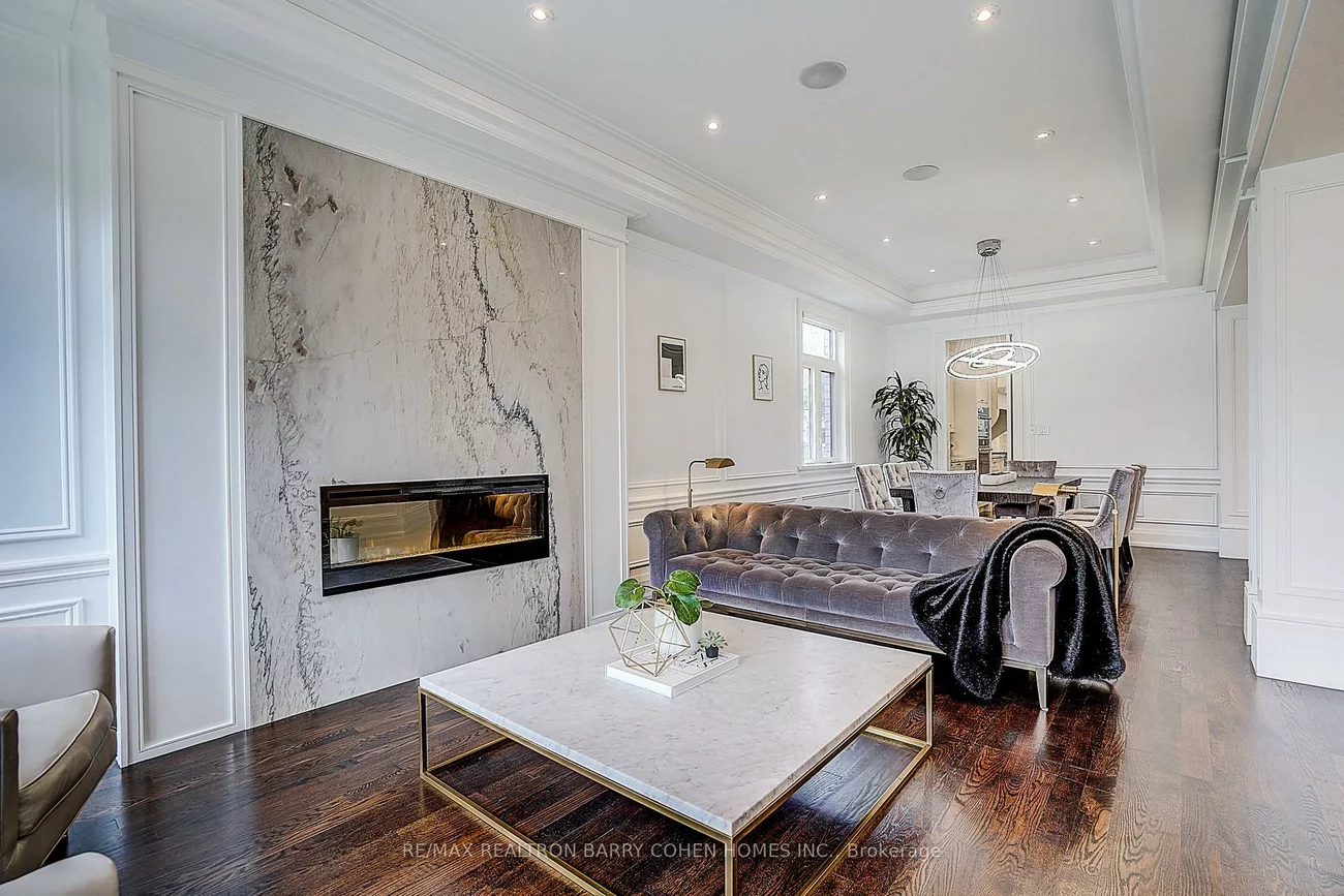 21, Yorkview, Willowdale West, Toronto
