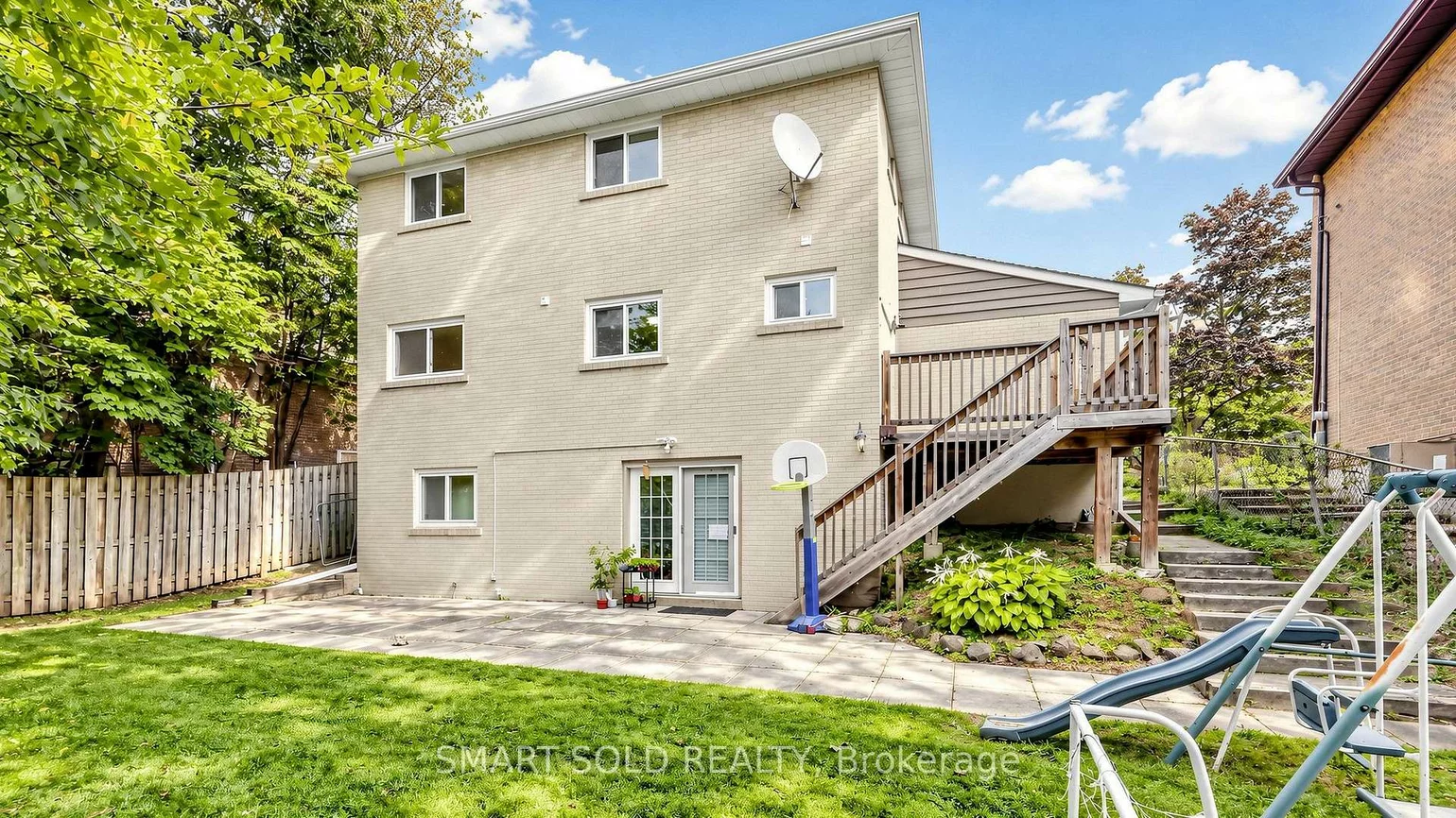 210, Shaughnessy, Don Valley Village, Toronto