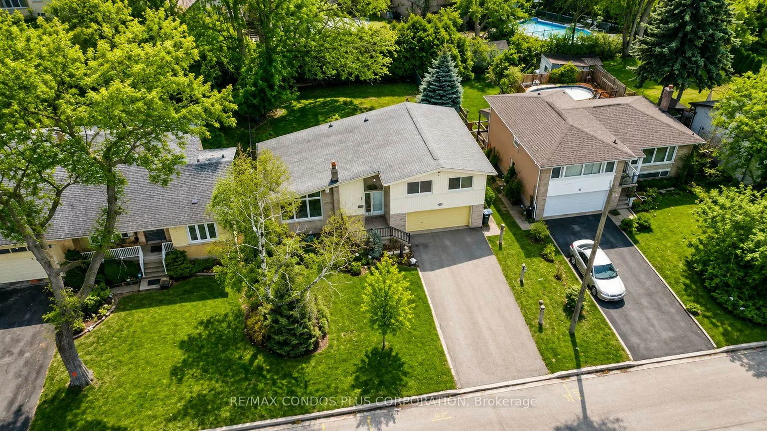 333, Pleasant, Newtonbrook West, Toronto