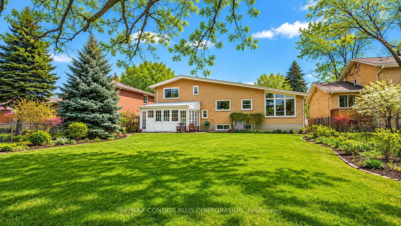 333, Pleasant, Newtonbrook West, Toronto