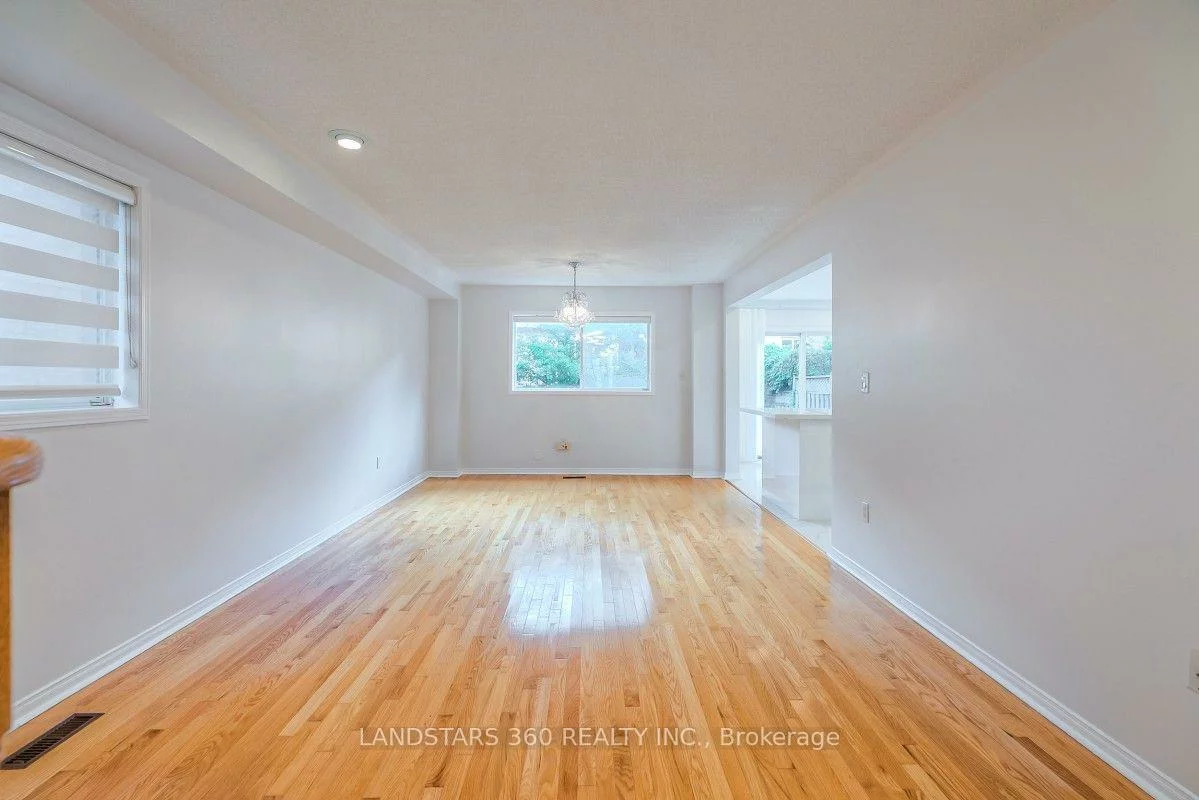 11, Wilket Creek, Flemingdon Park, Toronto