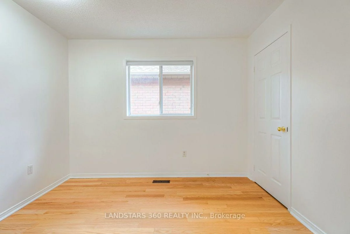 11, Wilket Creek, Flemingdon Park, Toronto