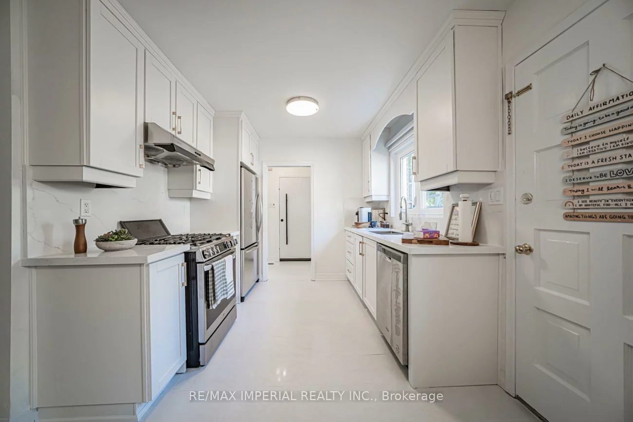 4, Quincy, Henry Farm, Toronto