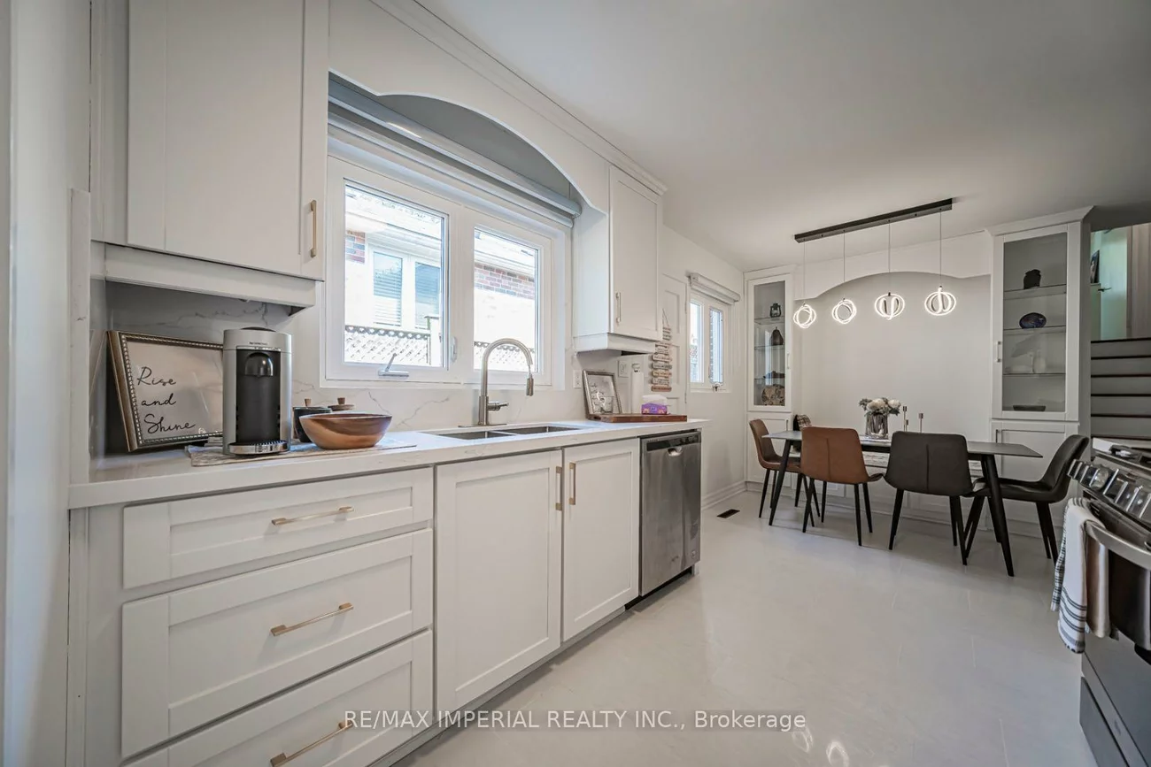 4, Quincy, Henry Farm, Toronto