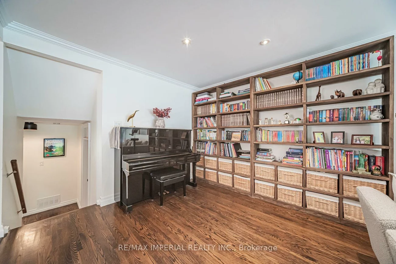 4, Quincy, Henry Farm, Toronto