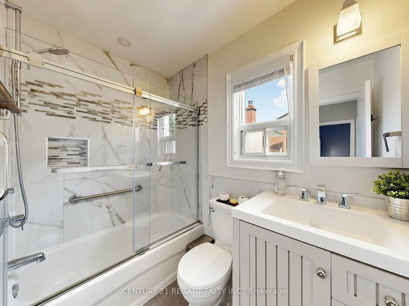 77, Billington, Parkwoods-Donalda, Toronto