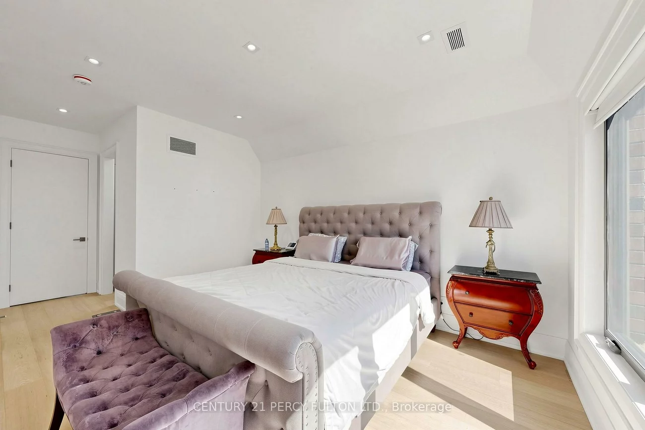 171, Elmwood, Willowdale East, Toronto