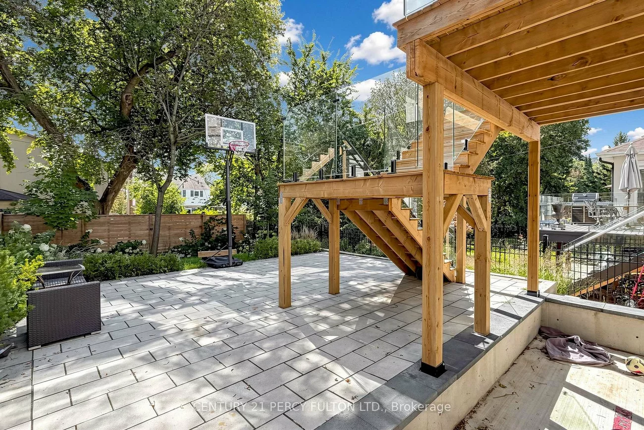 171, Elmwood, Willowdale East, Toronto