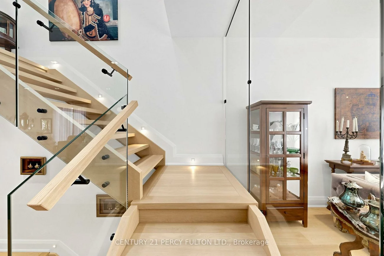 171, Elmwood, Willowdale East, Toronto