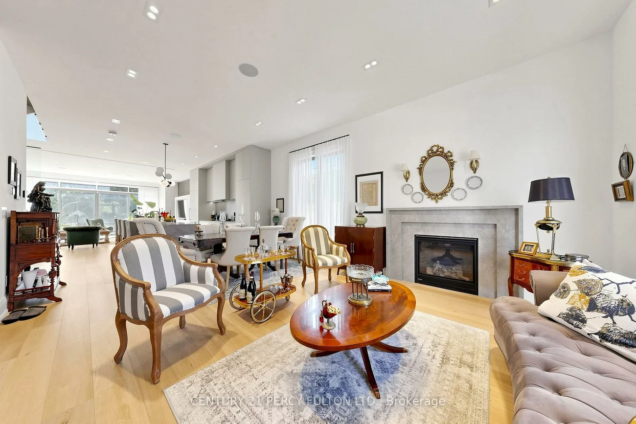 171, Elmwood, Willowdale East, Toronto